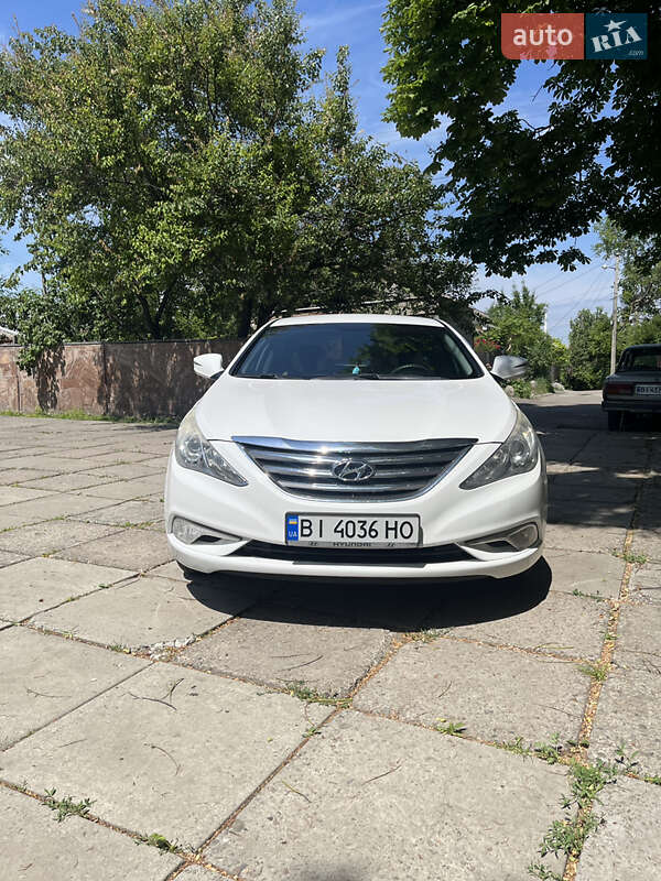 Седан Hyundai Sonata 2013 в Лубнах