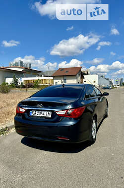 Седан Hyundai Sonata 2013 в Киеве