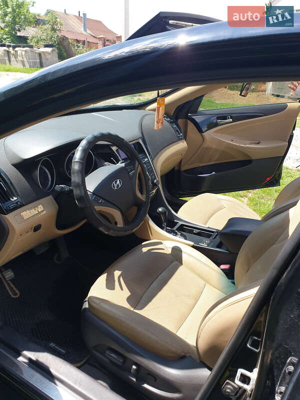 Седан Hyundai Sonata 2012 в Виннице