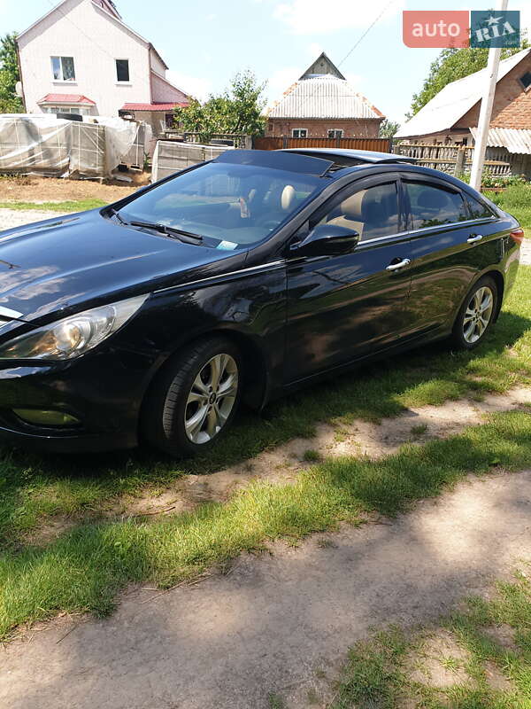 Hyundai Sonata 2012