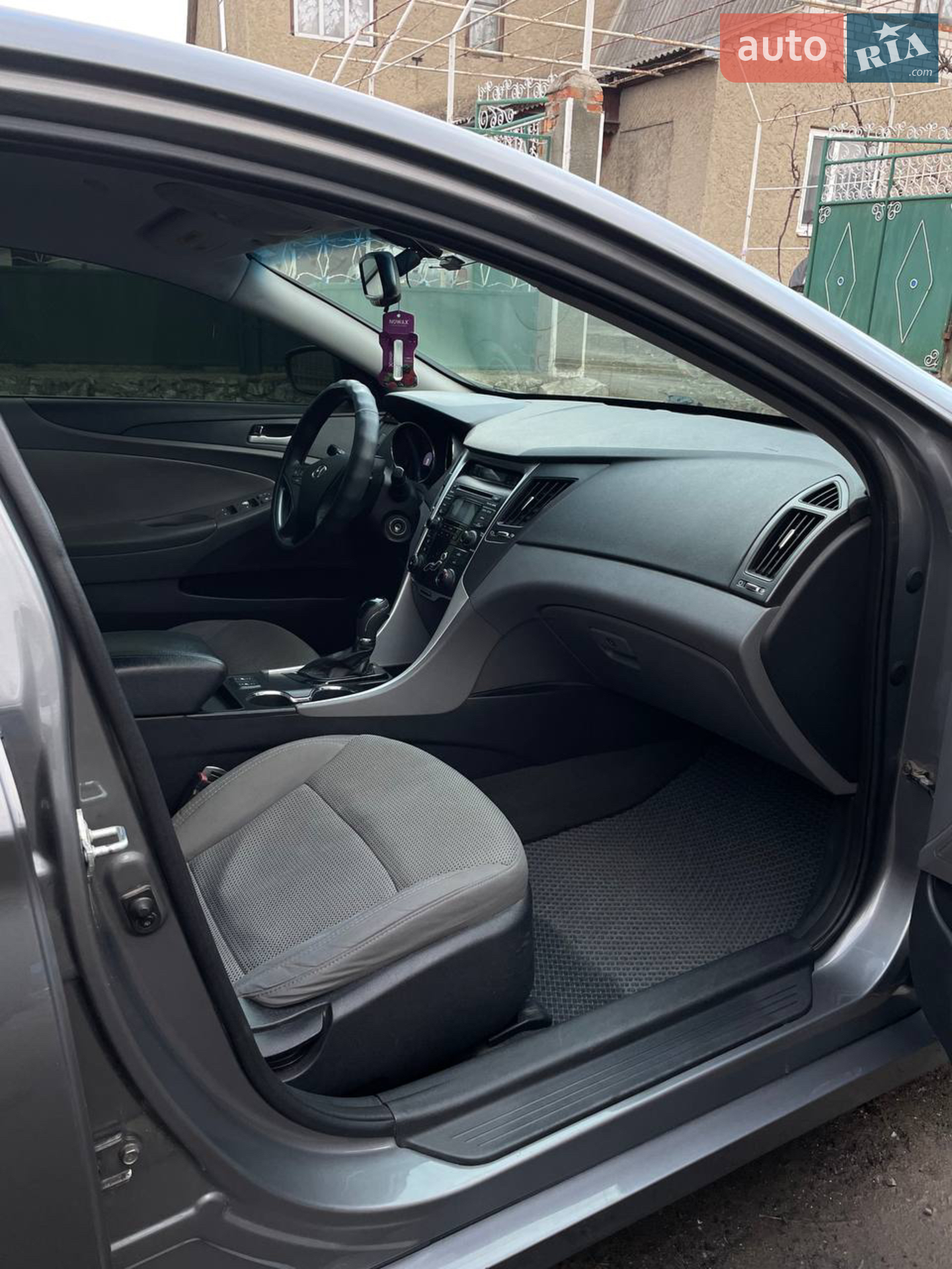 2013 Hyundai Sonata - мініатюра 17