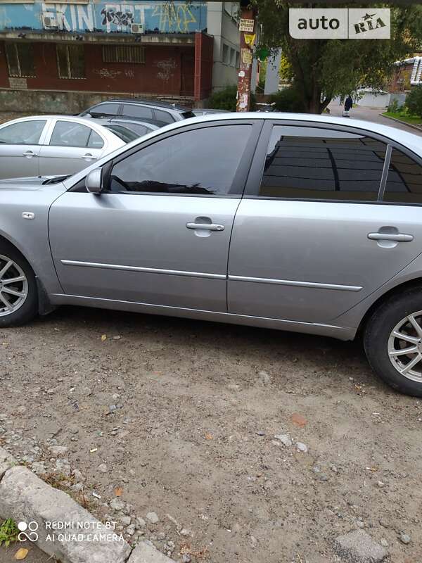 Седан Hyundai Sonata 2009 в Днепре