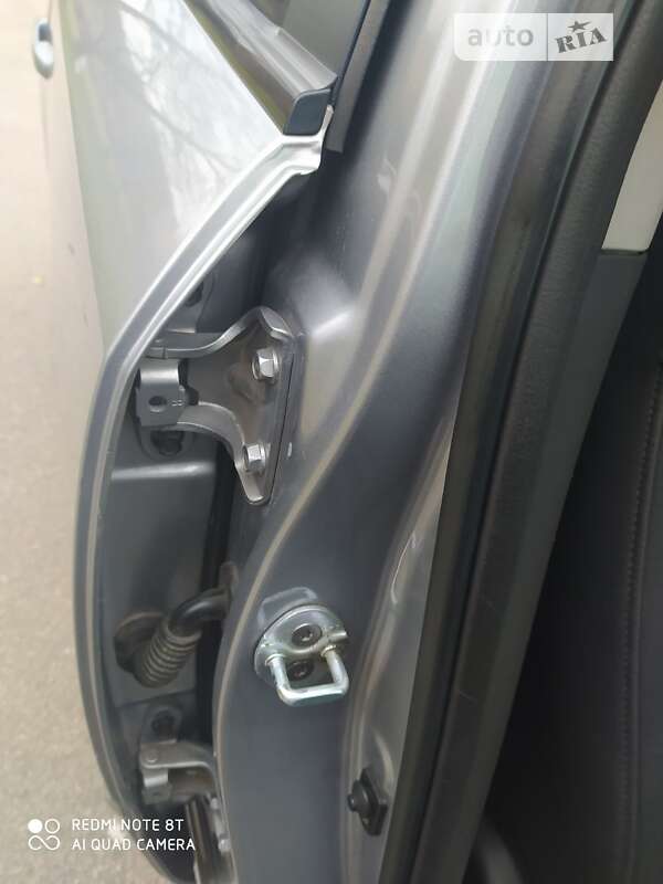 Седан Hyundai Sonata 2009 в Днепре