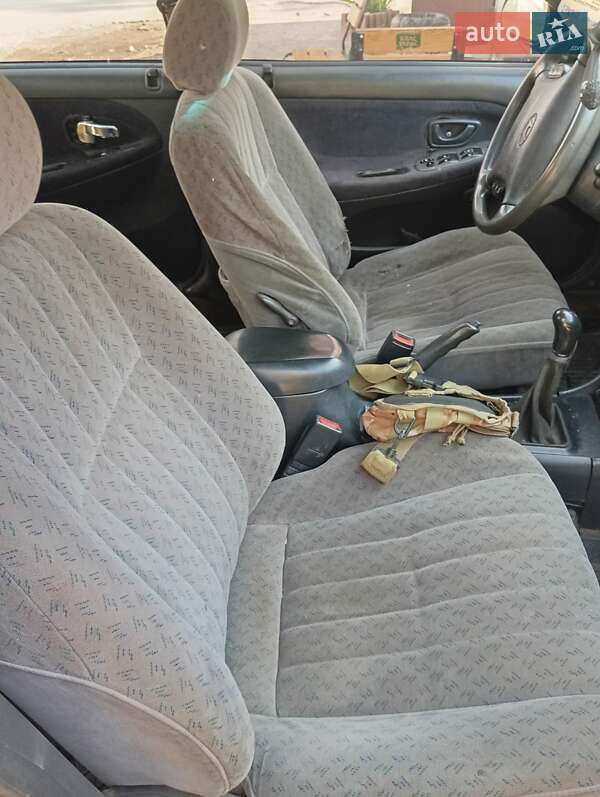 Седан Hyundai Sonata 1997 в Гостомелі