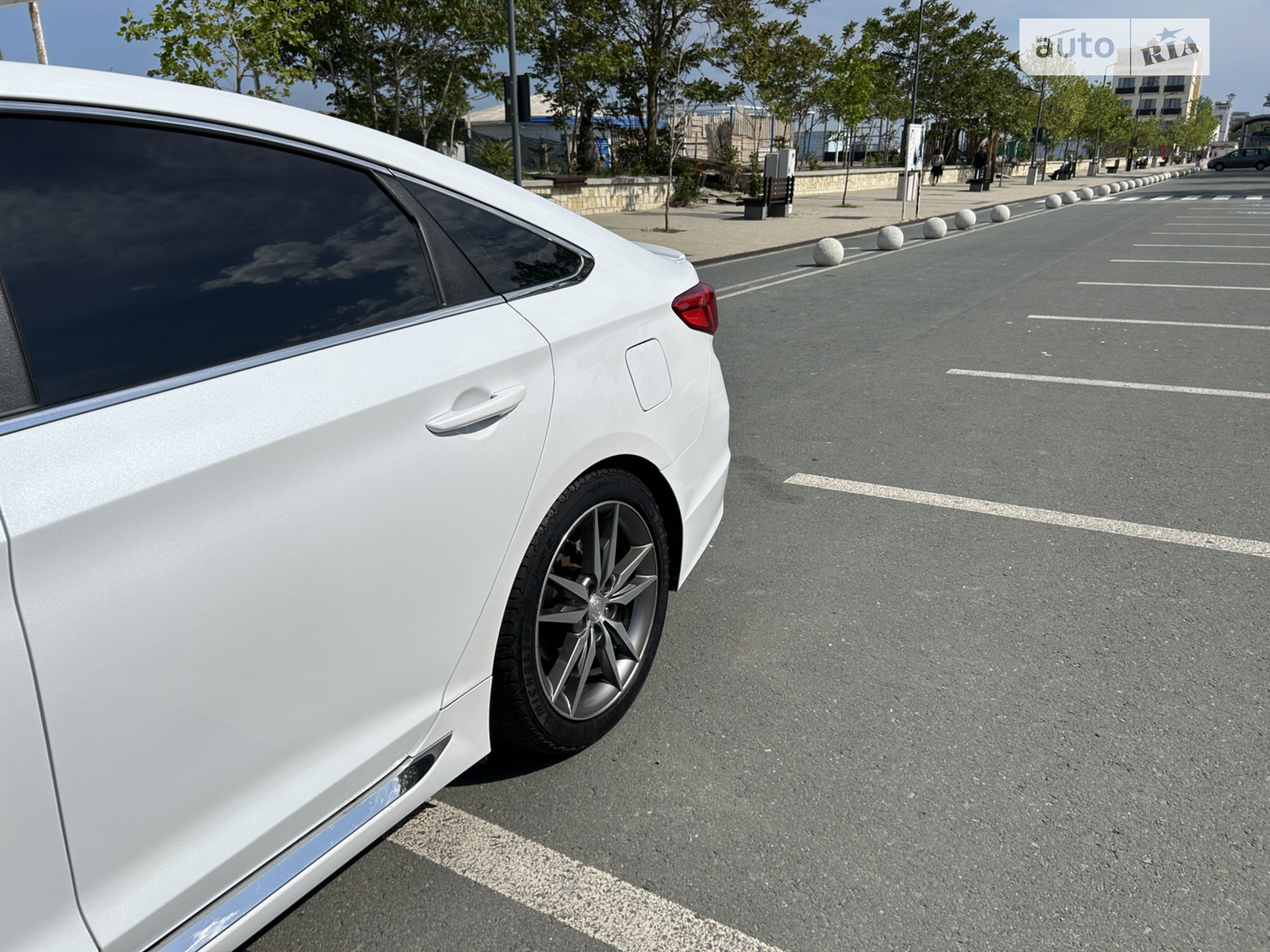 2017 Hyundai Sonata - мініатюра 27