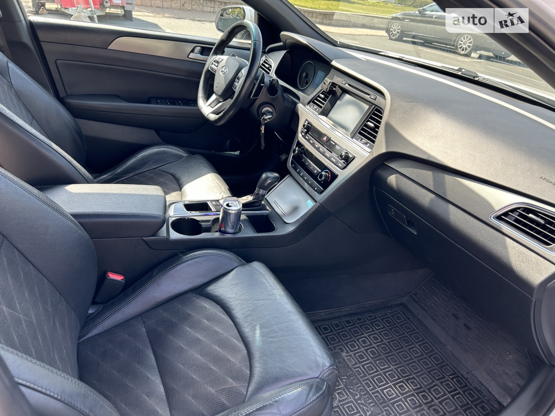 2017 Hyundai Sonata - мініатюра 36