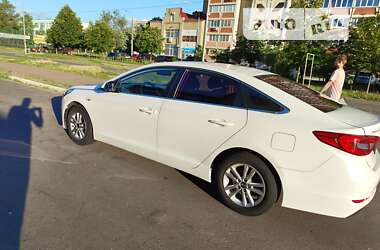 Седан Hyundai Sonata 2014 в Києві