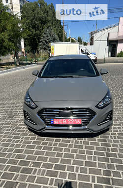 Седан Hyundai Sonata 2019 в Одессе