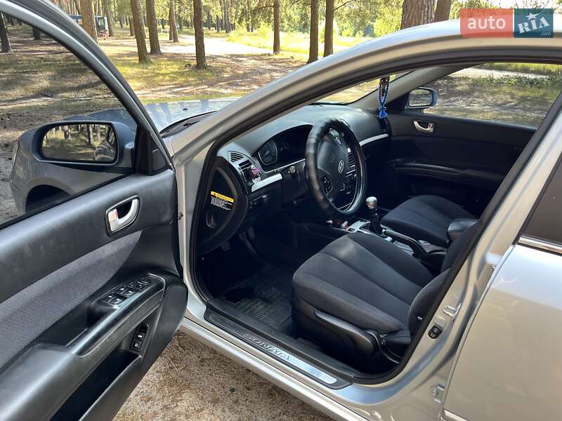 Седан Hyundai Sonata 2007 в Сумах