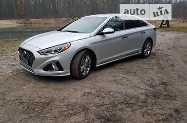 Седан Hyundai Sonata 2018 в Киеве