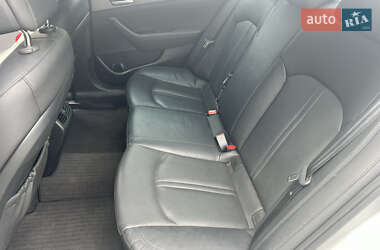 Седан Hyundai Sonata 2015 в 