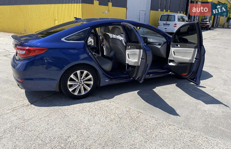 Седан Hyundai Sonata 2015 в Могилів-Подільському