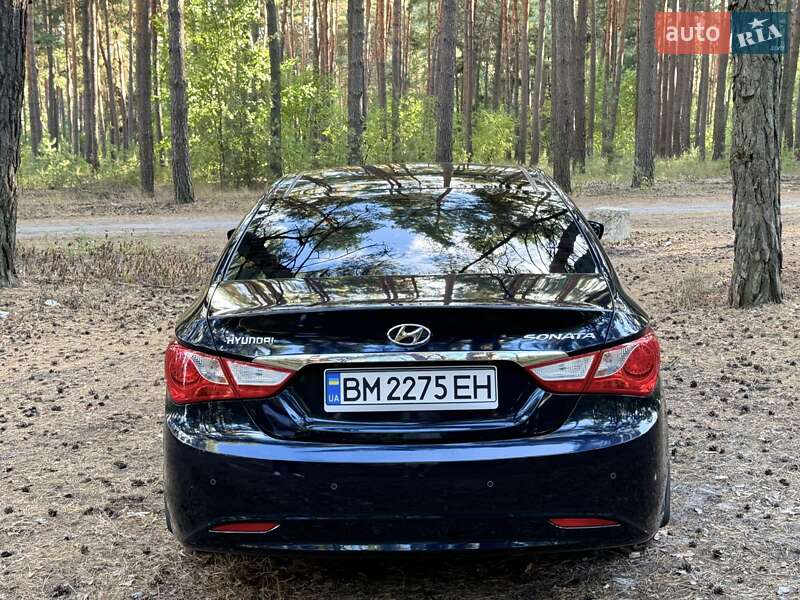 Седан Hyundai Sonata 2011 в Охтирці