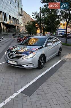 Седан Hyundai Sonata 2014 в 
