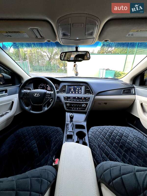 Седан Hyundai Sonata 2015 в Коростышеве