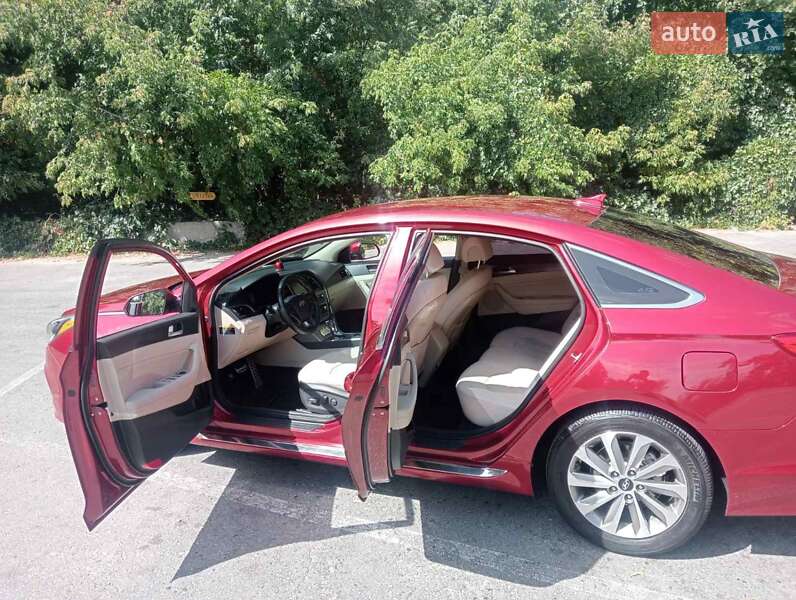 Седан Hyundai Sonata 2015 в Полтаве
