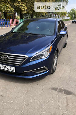 Седан Hyundai Sonata 2016 в Кривому Розі