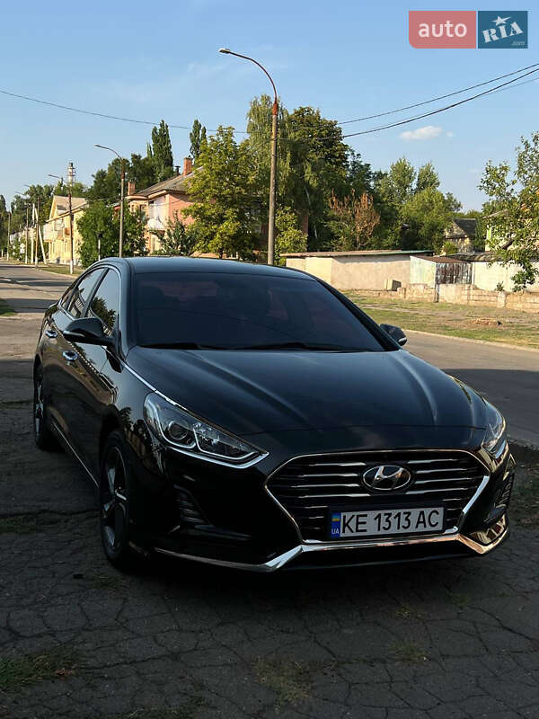 Седан Hyundai Sonata 2017 в Покрове