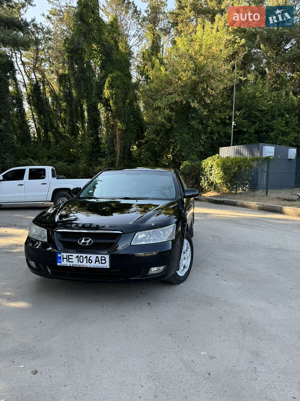 Седан Hyundai Sonata 2005 в 