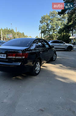 Седан Hyundai Sonata 2005 в 