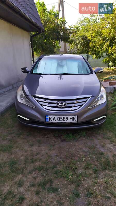 Hyundai Sonata 2013