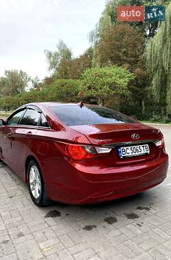 Седан Hyundai Sonata 2014 в 