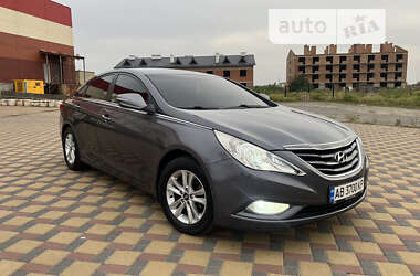 Седан Hyundai Sonata 2010 в Гайсину