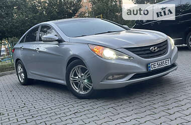 Седан Hyundai Sonata 2014 в Чернівцях