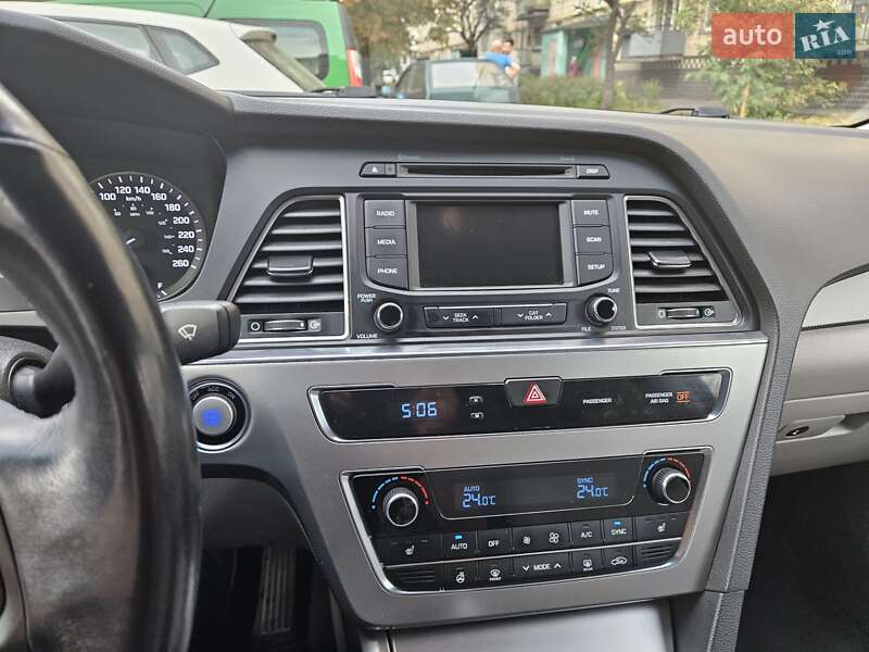 Седан Hyundai Sonata 2015 в Киеве фото 2 Седан Hyundai Sonata 2015 в Киеве