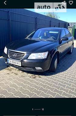 Седан Hyundai Sonata 2009 в Умані