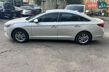 Седан Hyundai Sonata 2015 в 