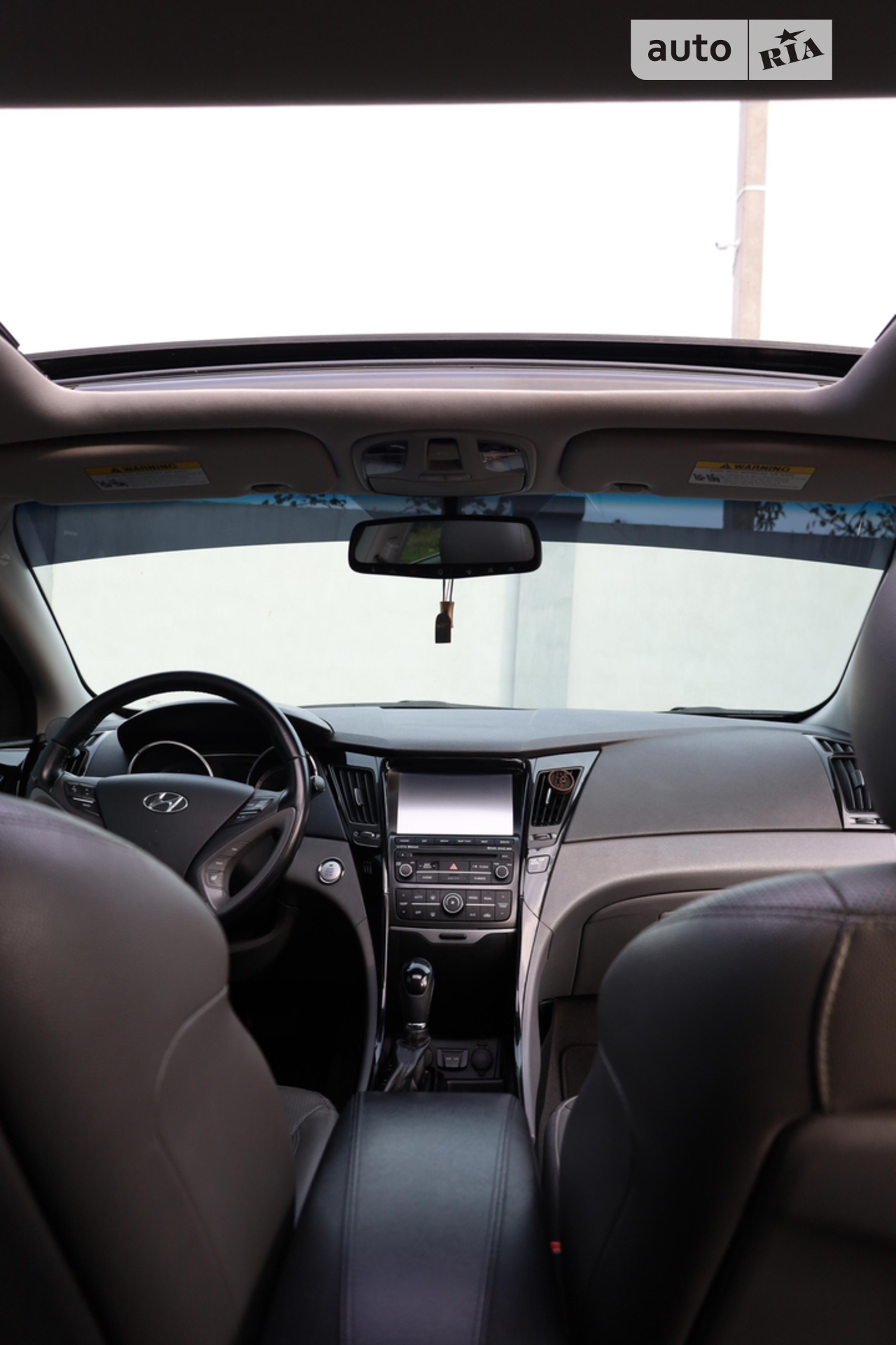 2013 Hyundai Sonata - мініатюра 18