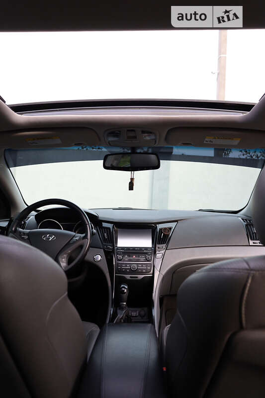 Седан Hyundai Sonata 2013 в Житомирі фото 18 Седан Hyundai Sonata 2013 в Житомирі
