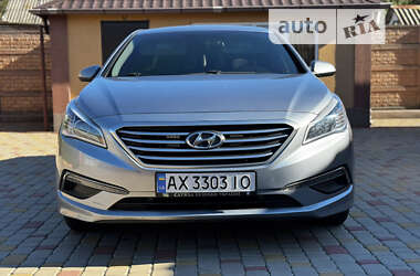 Седан Hyundai Sonata 2014 в Краснограде