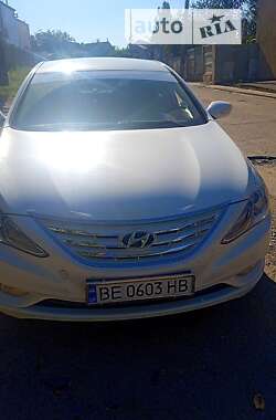 Седан Hyundai Sonata 2010 в Березнегуватому