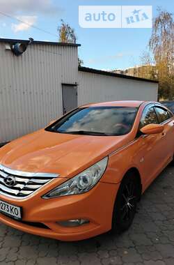 Седан Hyundai Sonata 2010 в Кривом Роге