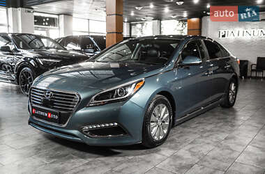 Седан Hyundai Sonata 2016 в Одессе