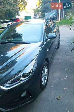 Седан Hyundai Sonata 2017 в Черноморске