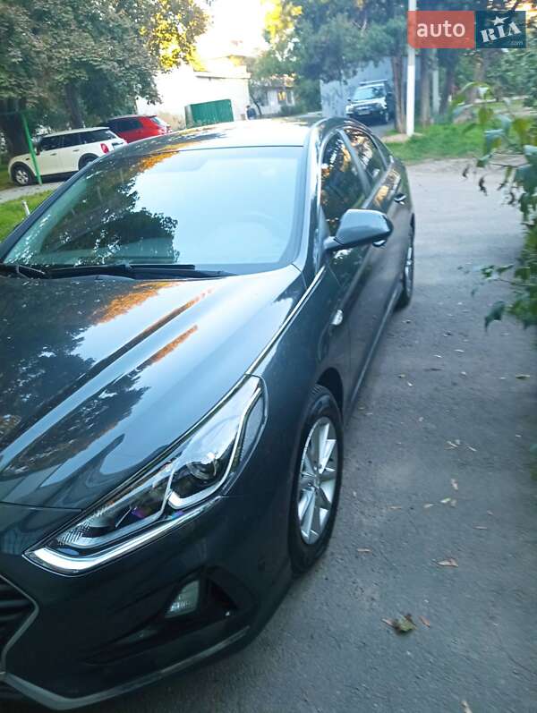 Седан Hyundai Sonata 2017 в Одессе