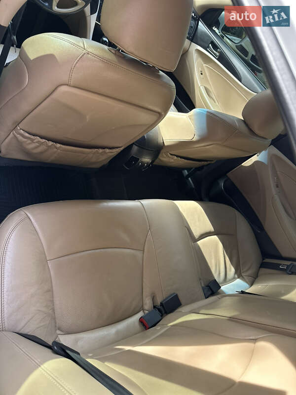 Седан Hyundai Sonata 2013 в Киеве