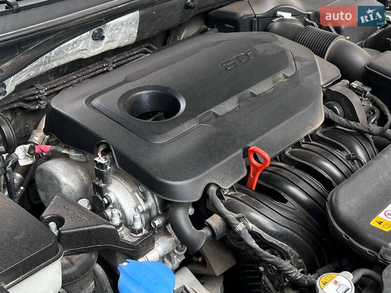 Седан Hyundai Sonata 2015 в Ивано-Франковске