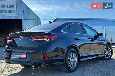 Седан Hyundai Sonata 2018 в Львове