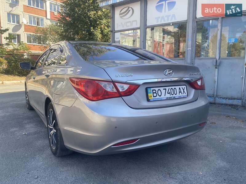 Седан Hyundai Sonata 2011 в Тернополе