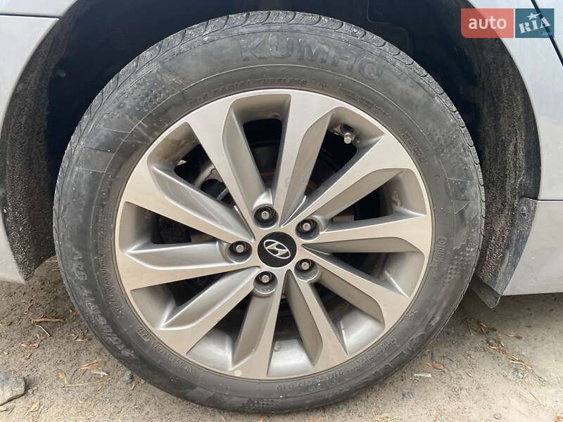 Седан Hyundai Sonata 2017 в Черкасах