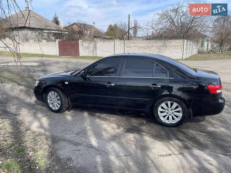 Седан Hyundai Sonata 2005 в Кременчуге
