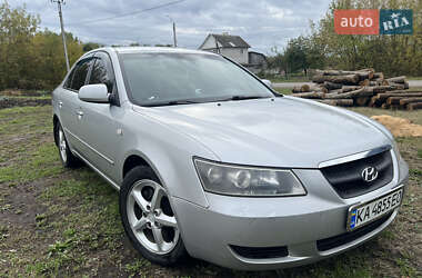 Седан Hyundai Sonata 2007 в Новгород-Северском