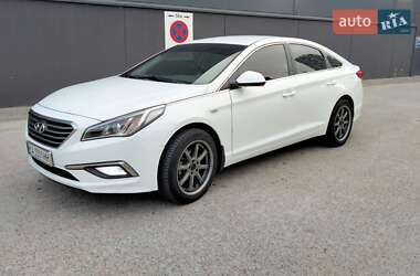 Седан Hyundai Sonata 2016 в Киеве