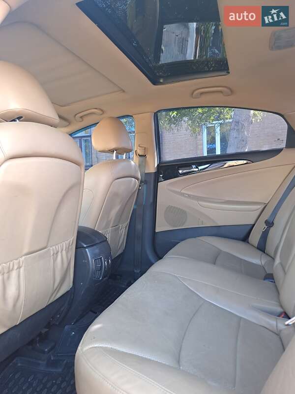 Седан Hyundai Sonata 2010 в Одесі