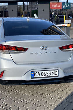 Седан Hyundai Sonata 2018 в Киеве