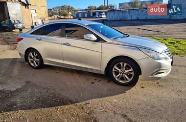 Седан Hyundai Sonata 2011 в Дніпрі